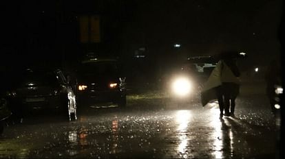 Delhi Weather Update: Aaj Mausam Kaisa Rahega Cold Returned Due To Rain In Delhi-NCR, IMD Alert News in Hindi