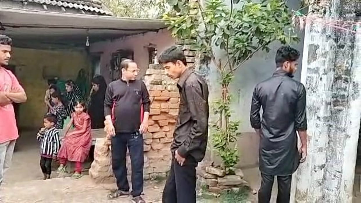 Bihar Crime Jewelery including Rs 2.5 lakh stolen from farmer house in Bihar Samastipur