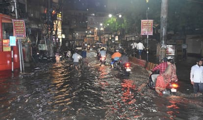 Weather Update varanasi sawan jaisa mausam  like monsoon  thick clouds covered