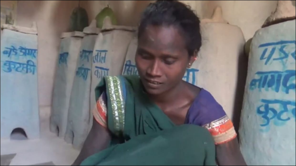 MP Tribal Woman Lahari Bai builds bank of rare millet seeds at home in Dindori Pm Modi praises