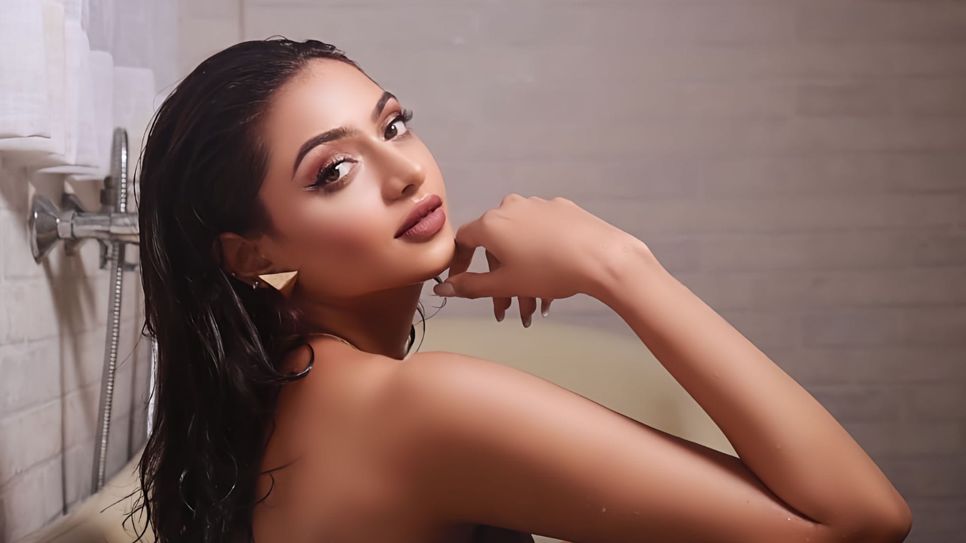Nikkita Ghag completes shooting of supernatural horror film Aanandi plays mysterious cult sect character