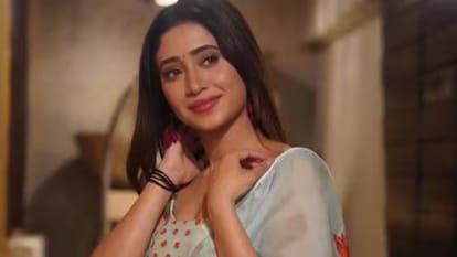 Bekaaboo Shivangi Joshi talk About Intimate Scene on Screen Said only i can do this on one condition