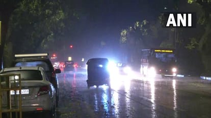 delhi weather updates imd says rains in Delhi till 1 May