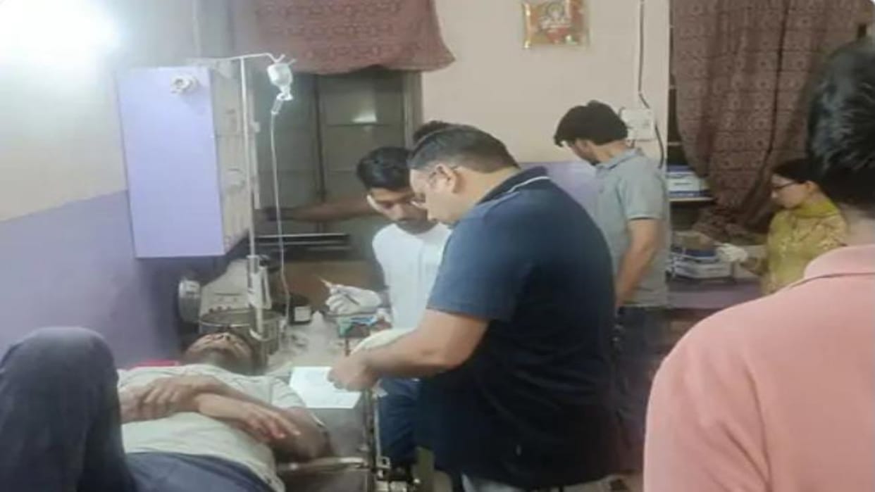 Three people injured in a fight in front of Mama Bhanja Hotel in Churu