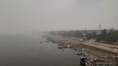Weather of Varanasi may change again today chances of drizzle with strong wind