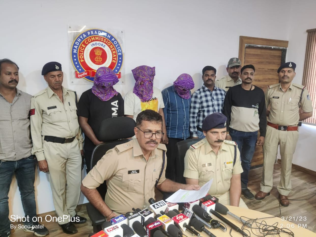Thieves came from Bhopal to steal 14 lakhs at the house of Joint Director of Urban Administration Department,