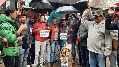 Chardham Yatra 2023: Pilgrimage priests fiercely protest against for limited number of devotees