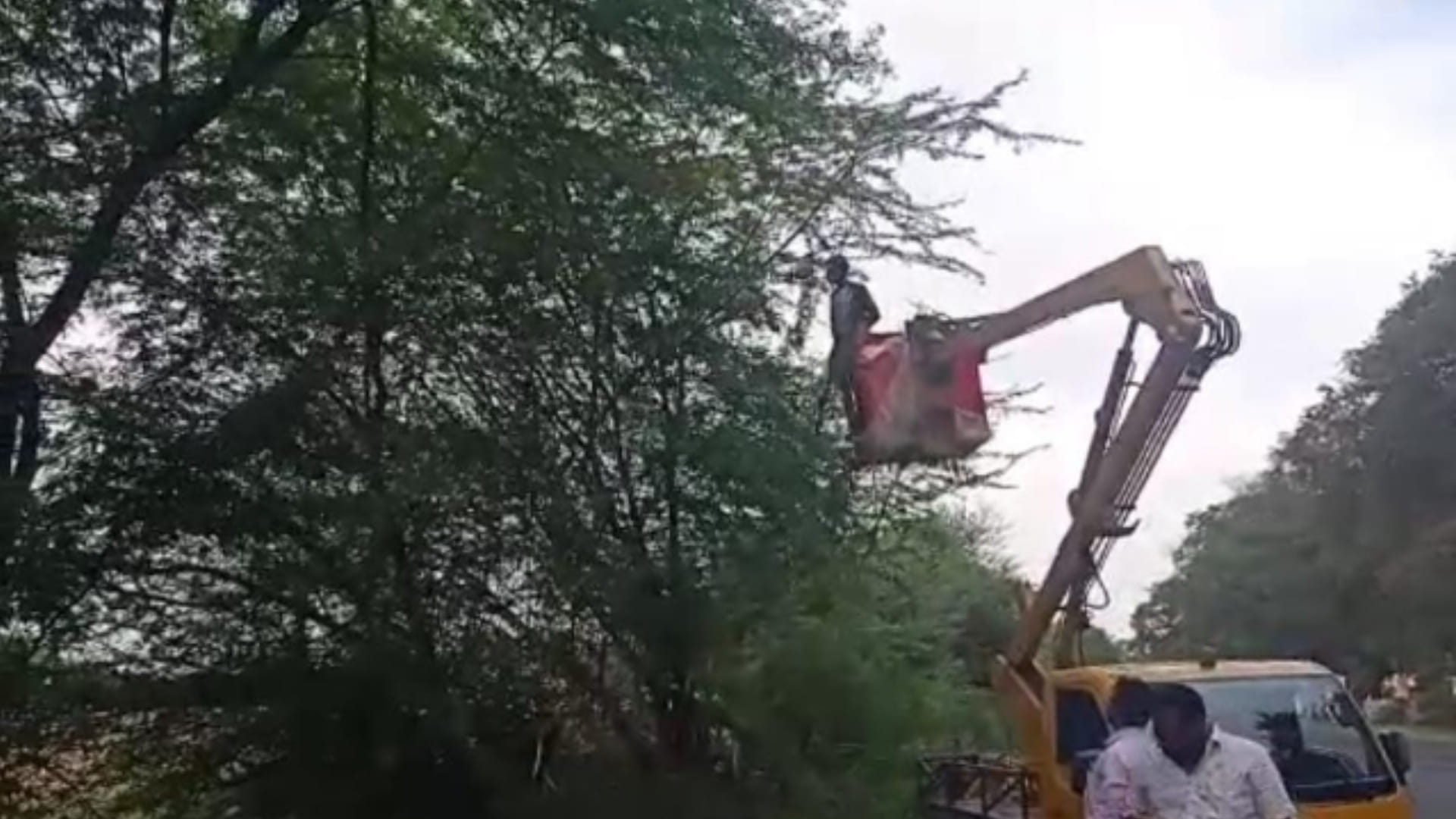 Preparations for Shiv Mahapuran Katha of Pandit Pradeep Mishra started in Ujjain