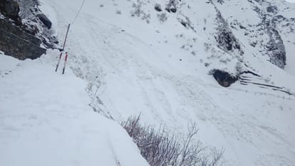 Ecosystem services estimated at Rs 2.50 lakh crore from glaciers rivers and streams Uttarakhand news in hindi