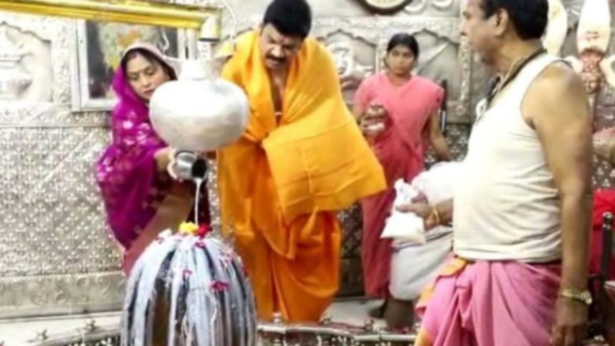Road and Transport Minister Govind Singh reached Mahakal