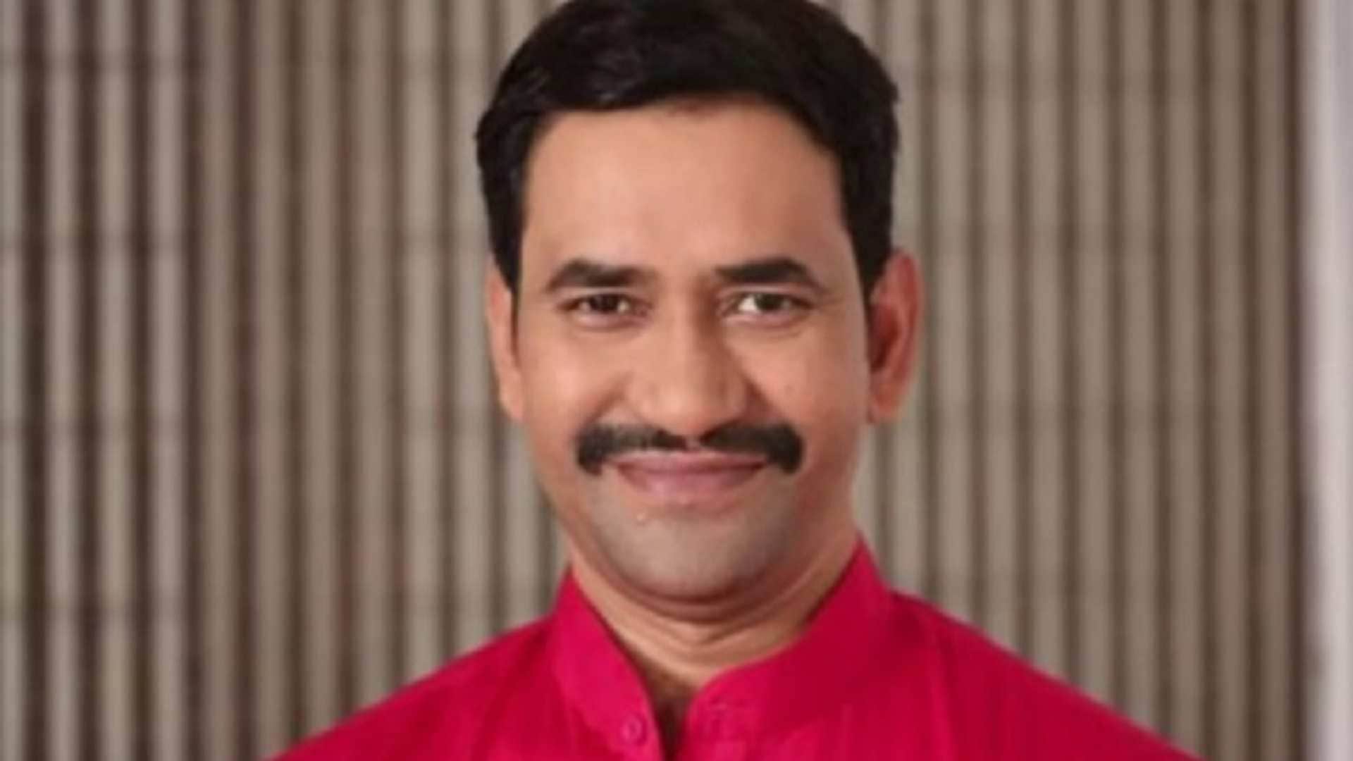 Exclusive Producer making Nirhua biopic disillusioned with Bhojpuri left the industry after spending two crore