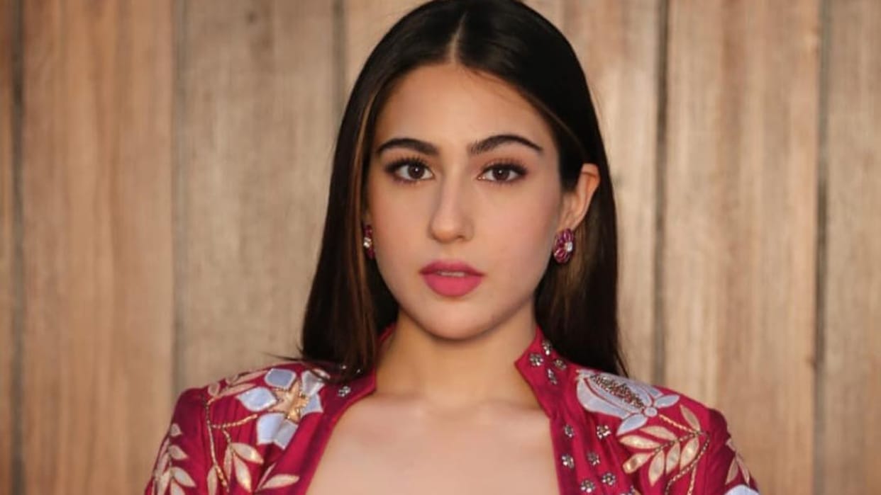 Sara Ali Khan after Love Aaj Kal failure asked Aanand L Rai to replace her in Atrangi Re