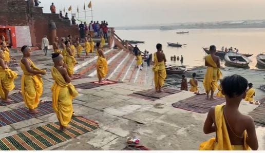 Batukas in Banaras welcomed the Hindu New Year in this style, you will be mesmerized by seeing these pictures