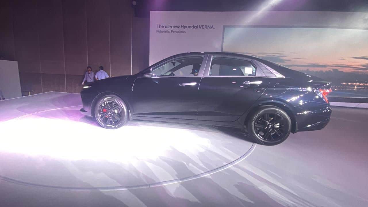 hyundai verna facelift don’t have these five features, 360 camera rain sensing wiper diesel and hybrid engine