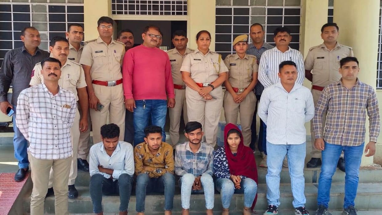 Child abuser and seven accused including two women arrested in Jhalawar robbery case from disabled bullion tra