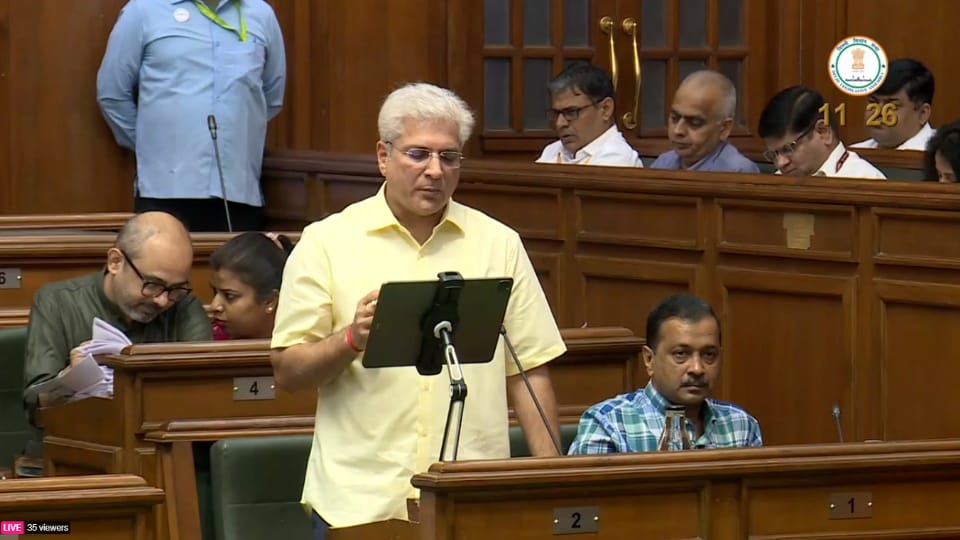 Delhi Budget 2023 Bus port will be developed on lines of airpor