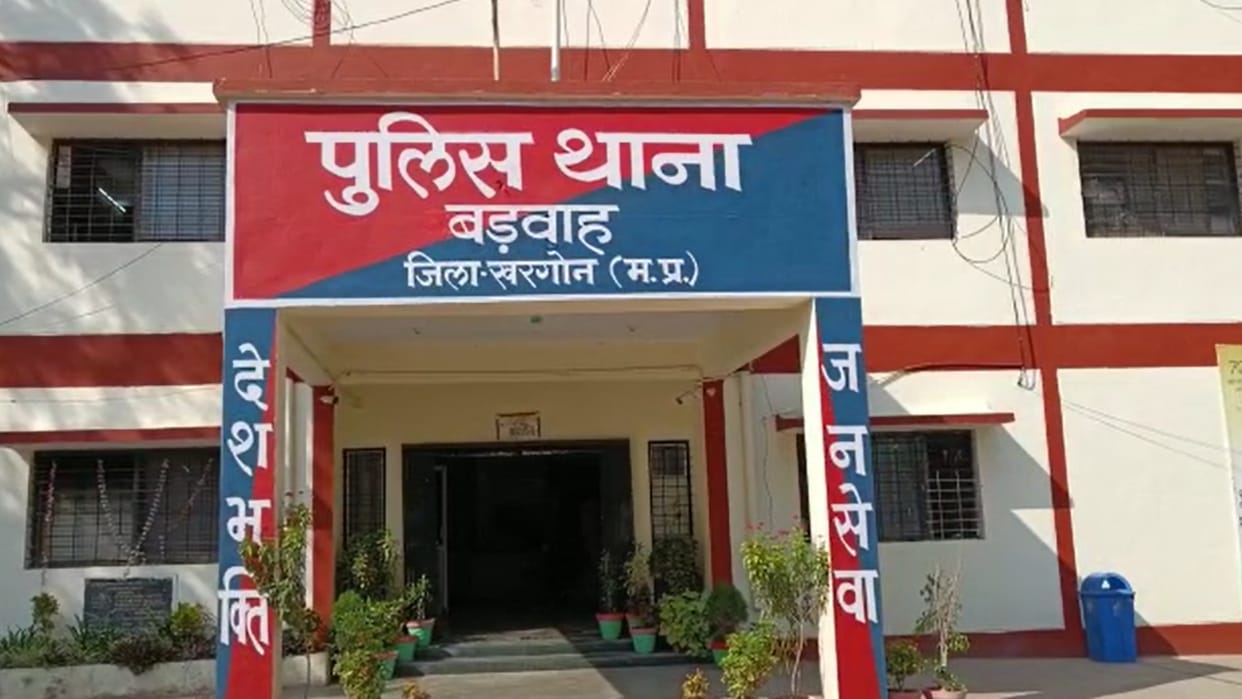 77-year-old man killed his young son, himself confessed to the crime after reaching the police station