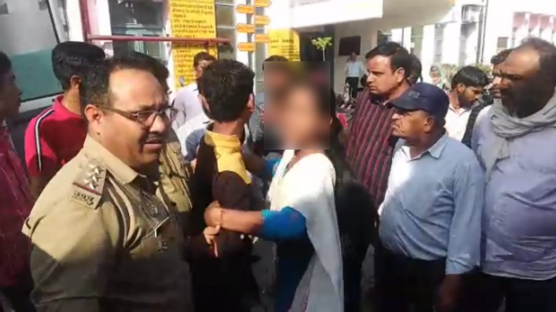 Lover Pradeep Kumar murdered after 14 months of love marriage in Hastinapur of Meerut