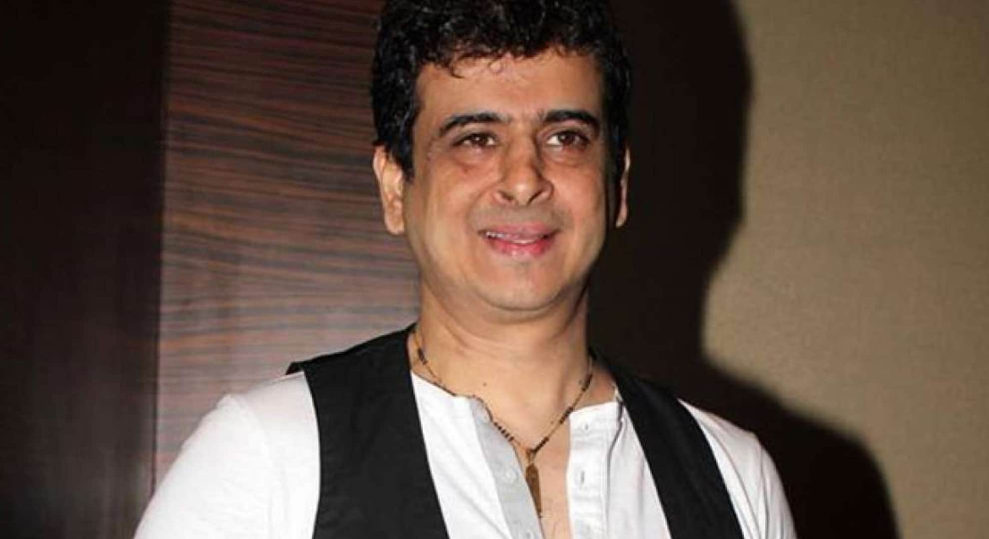 These Bollywood Stars Are Doctors In Real Life From Aditi Govitrikar To Mohan Agashe