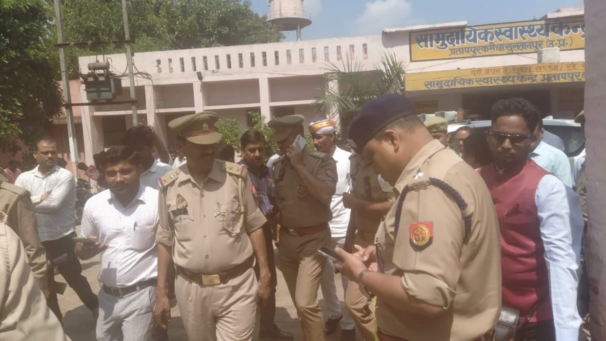 A SUV trampled four on chanda kadipur marg in Sultanpur.