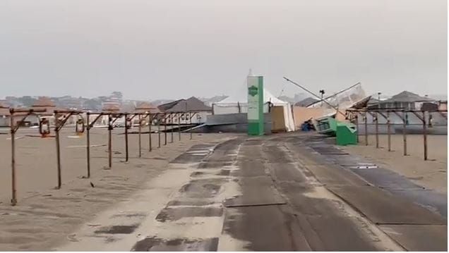 See in pictures Many luxury villas of Tent City blown away due storm and rain in varanasi
