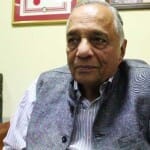 वरिष्ठ पत्रकार अभय छजलानी (फाइल फोटो)