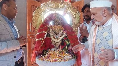 Kupwara: after decades the Panchloh idol of Mata Sharda installed in the newly constructed temple