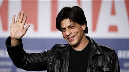 Shah Rukh Khan: 'पठान' के गाने में दीपिका को इस महिला से रिप्लेस करना चाहते हैं शाहरुख, हैरान कर देगी यह वजह शाहरुख खान