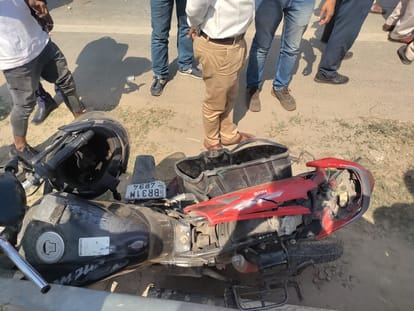 Patna: Horrific road accident on Ganga Path near LCT Ghat, bike rider died; high speed car hit