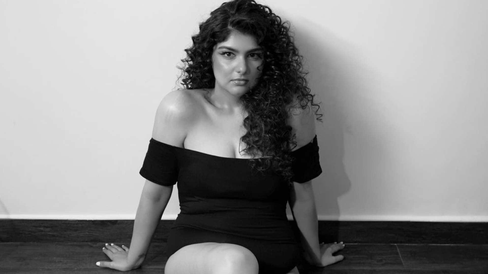 Anshula Kapoor flaunted curvy figure wearing monokini Janhvi Khushi were stunned after seeing the pictures