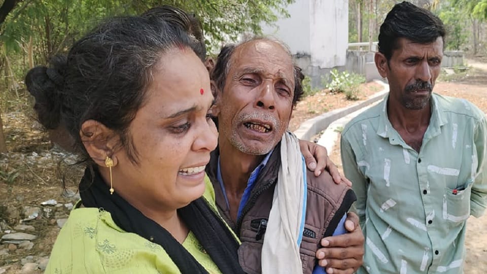 Brother in law death due to beating of sister in law in jhansi