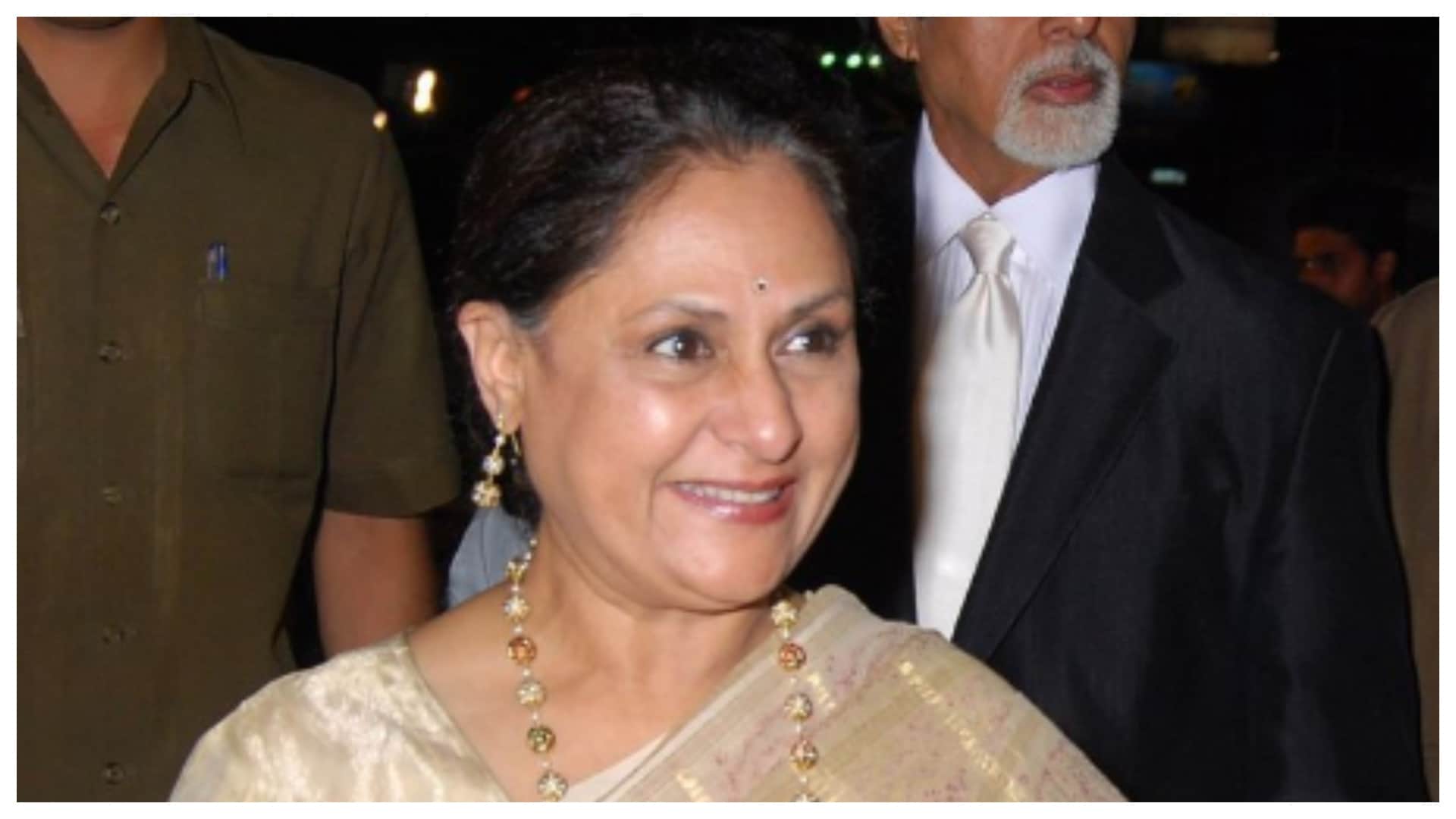 Rekha likes Kanjivaram Sarees Amitabh Bachchan Always gifted this To wife Jaya But she Never Liked it