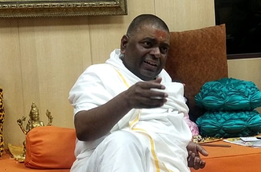 Kanpur Karauli Baba, Elderly missing from Karauli Ashram, clue not found yet, son gave Tahrir in the police st