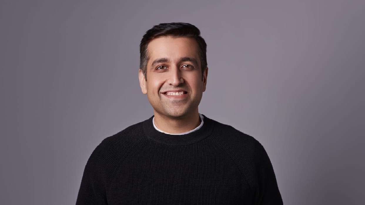 Madhav Sheth Moves On From Realme After 5 Years, writes this on twitter
