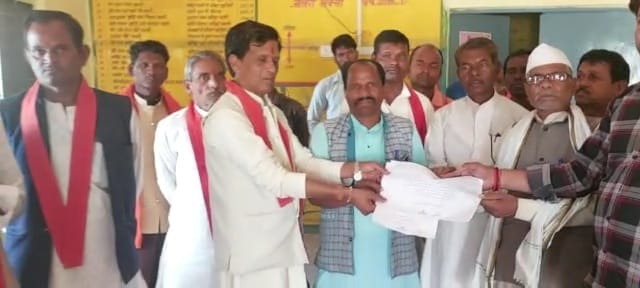 Decision to ban liquor in Damoh village, if found drinking alcohol will be thrown out of the village