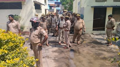 eunuchs clashed in police station Gorakhpur