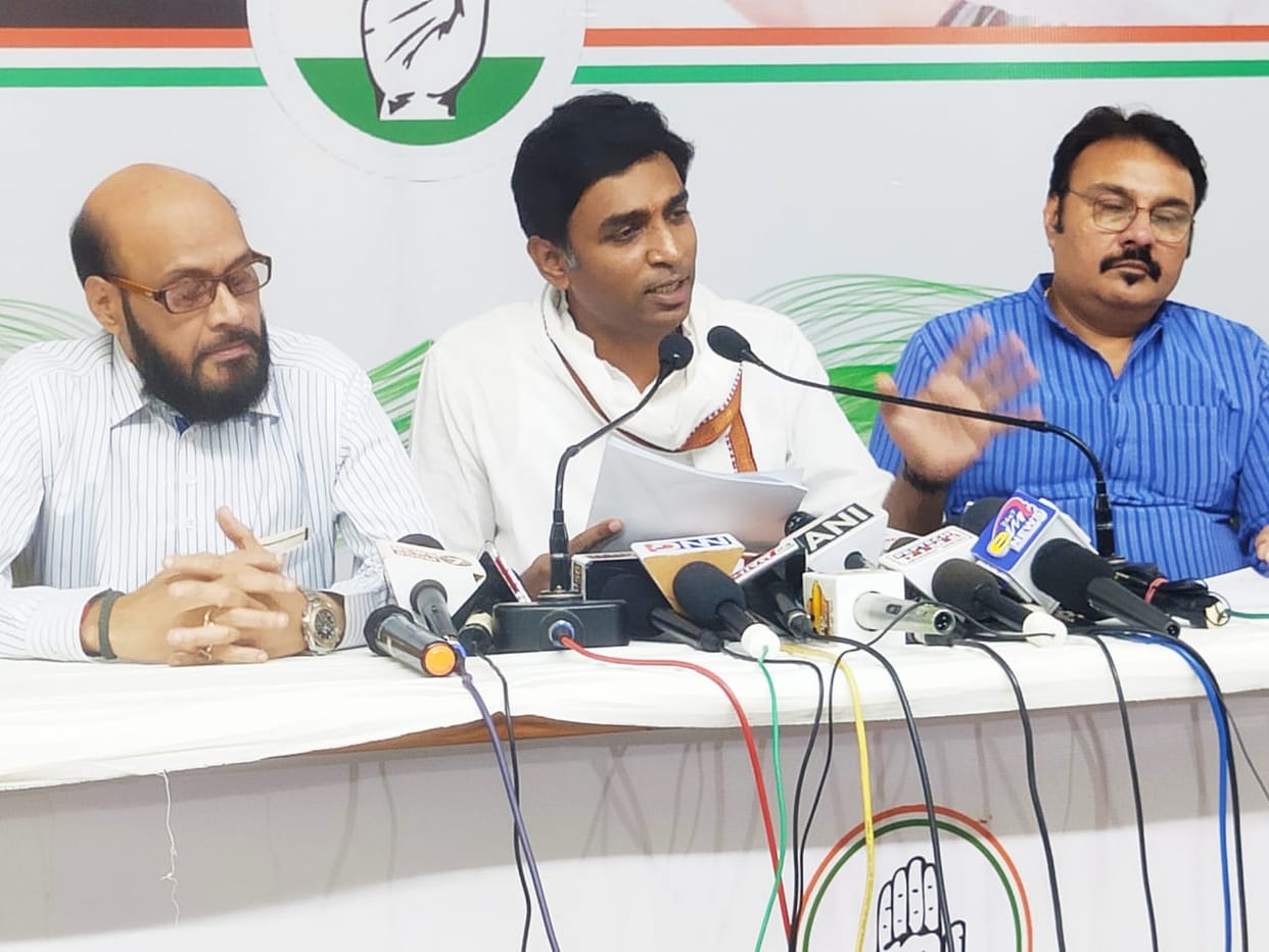 Bhopal News: Vikrant Bhuria's big allegation, 17 thousand students and unemployed committed suicide in 17 year