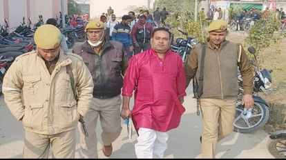 हाईकोर्ट : ब्लॉक प्रमुख मनीष मिश्रा समेत दो की अनुसूचित जाति की महिला से दुष्कर्म मामले में जमानत मंजूर Prayagraj News :  मनीष मिश्र, ब्लॉक प्रमुख, ज्ञानपुर भदोही।