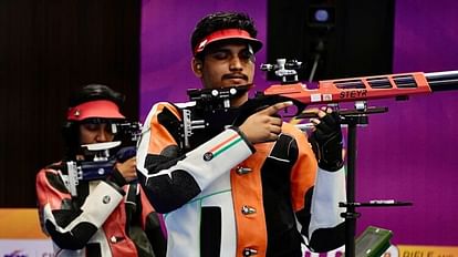 ISSF World Cup Rudrankksh Balasaheb Patil won medal in shooting won bronze medal in the World Cup
