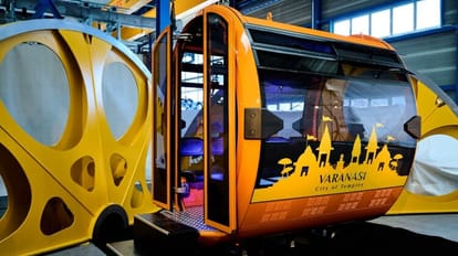 Varanasi Ropeway: 150 फीट की ऊंचाई से एक साथ गुजरेगी 153 ट्रॉली कार, संस्था व व्यक्ति के नाम पर भी होगा स्टेशन रोपवे की ट्रॉली
