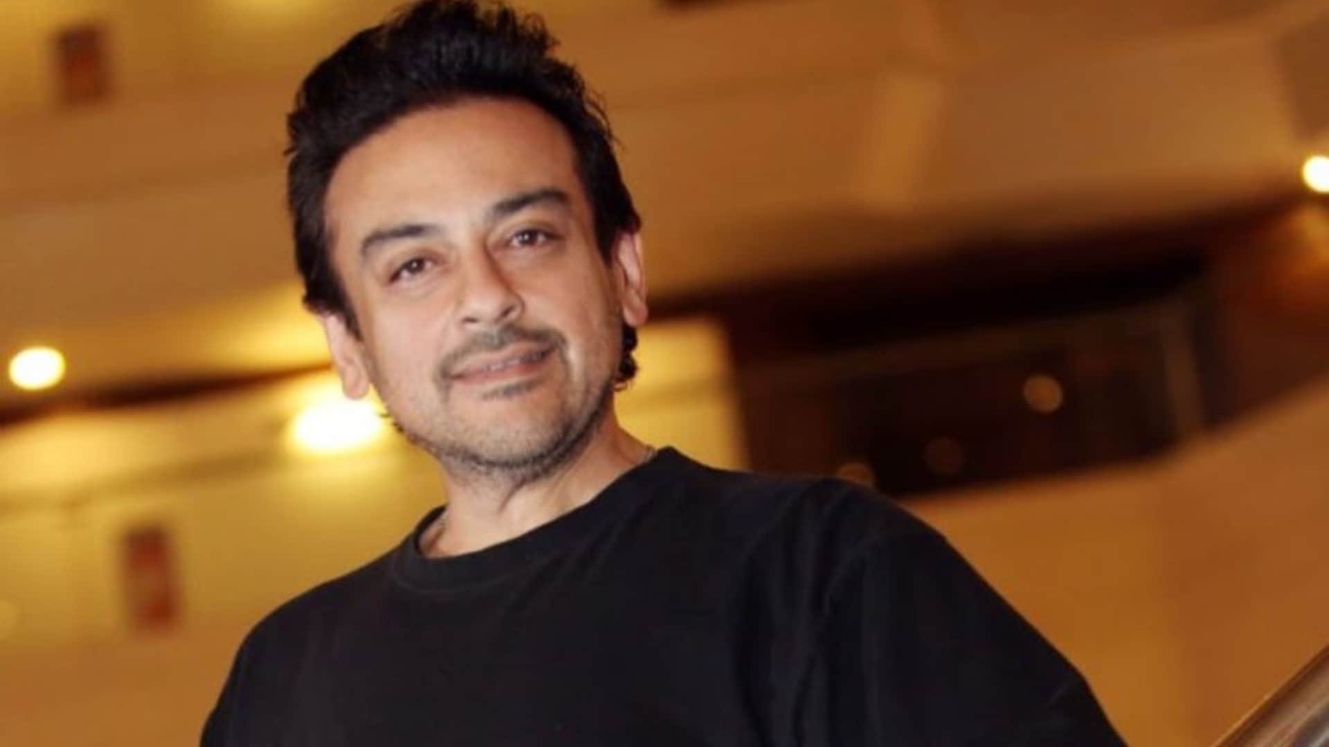 Bollywood Singer Adnan Sami talk about Indian Citizen Ship and Give A fitted Answer To Pakistani Troller