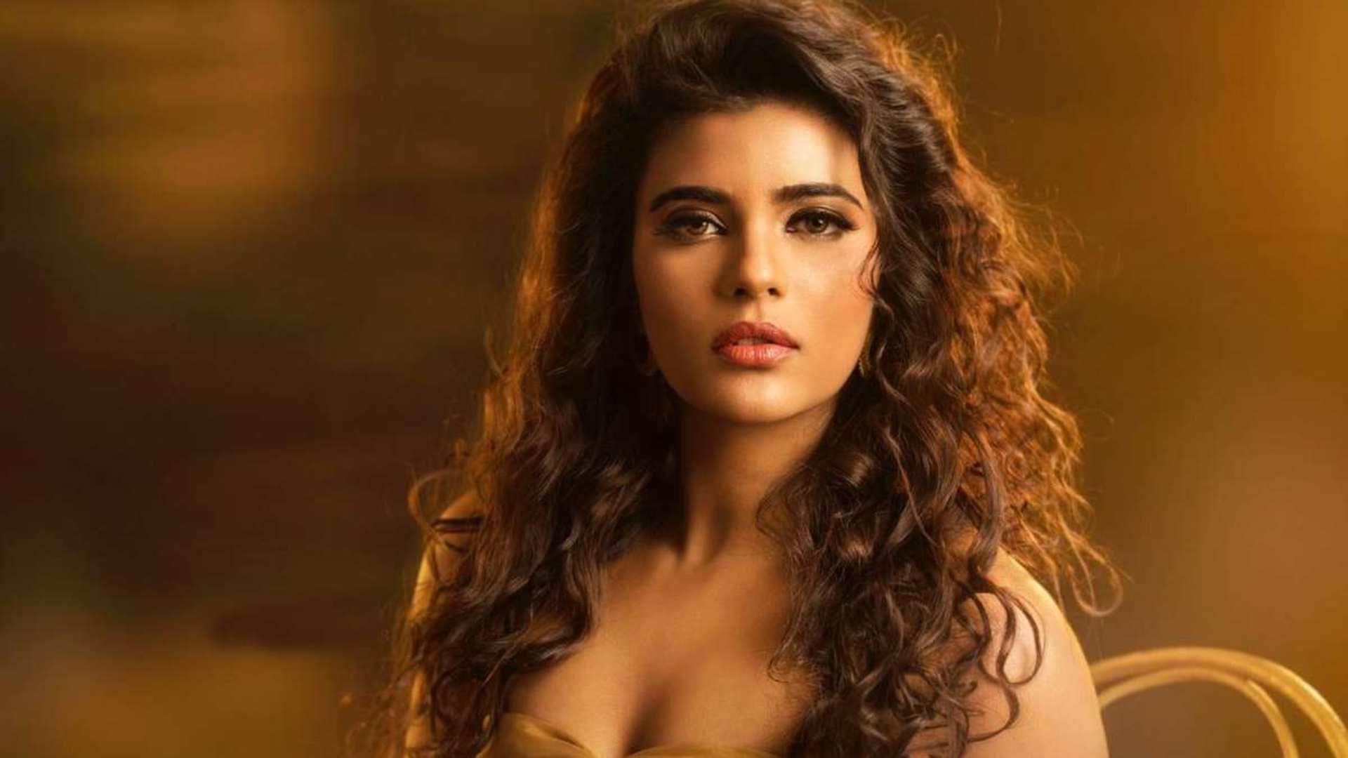 Tamil actress Aishwarya Rajesh Twitter account hacked tagged Elon Musk and said this