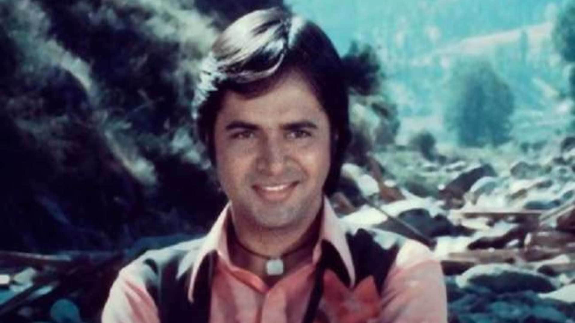 Farooq Sheikh Birth Anniversary actor did not take any fee for his debut film know the reason