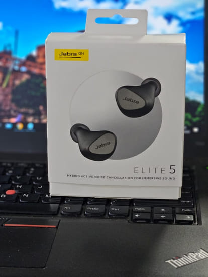 Jabra Elite 5 Unboxing