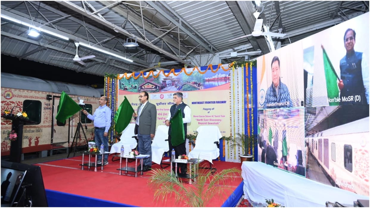 Bharat Gaurav Train: Green flag shown from Guwahati to Arunachal Pradesh tourism will get boost in Northeast