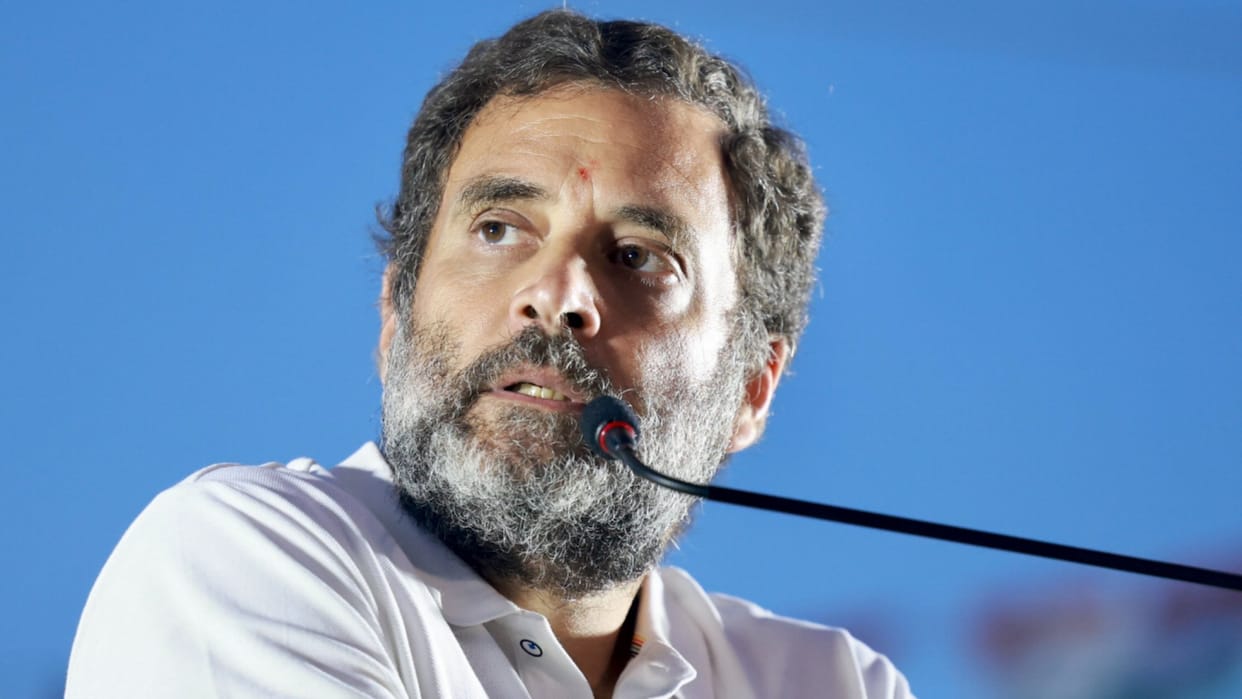 Congress leader Rahul Gandhi wrote himself 'disqualified MP' on Twitter, updated his bio, know why?