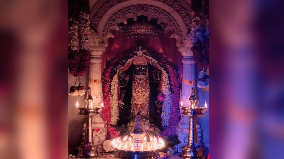 Chaitra Navratri 2023: Haridwar Religion news Siddhpeeth Shri Dakshin Kali Mandir Story