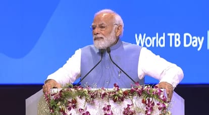 PM Modi in Varanasi: Waiting for PM Modi at Sampurnanand Sanskrit University, will address public meeting