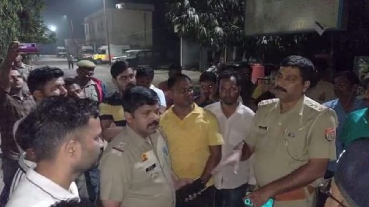 Secretary of sahkari samiti murdered in Ambedkarnagar.