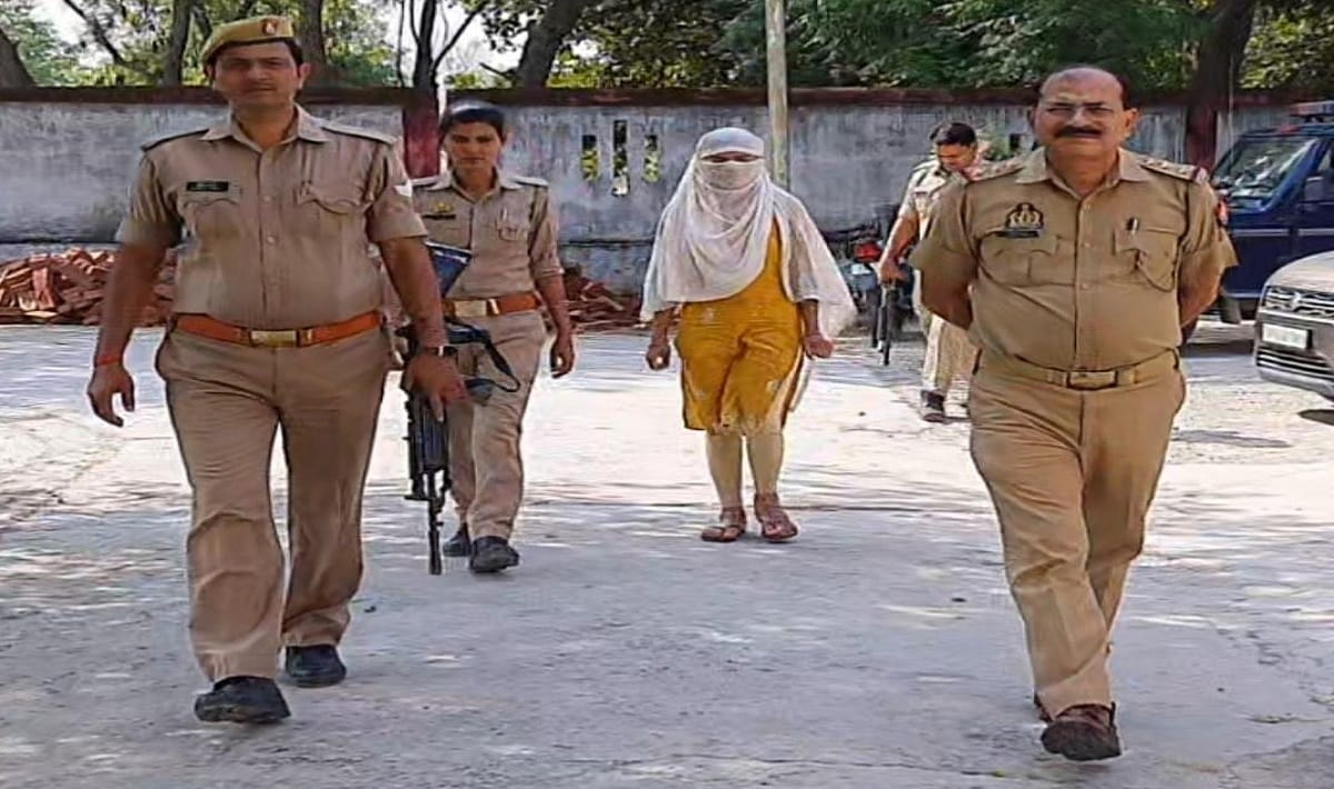 Mind blowing incident bhadohi girl found alive in noida while accused in jail for her murder